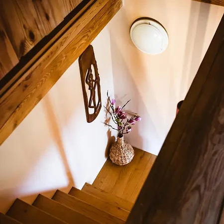 Pocitniska Hisa Car Добровник