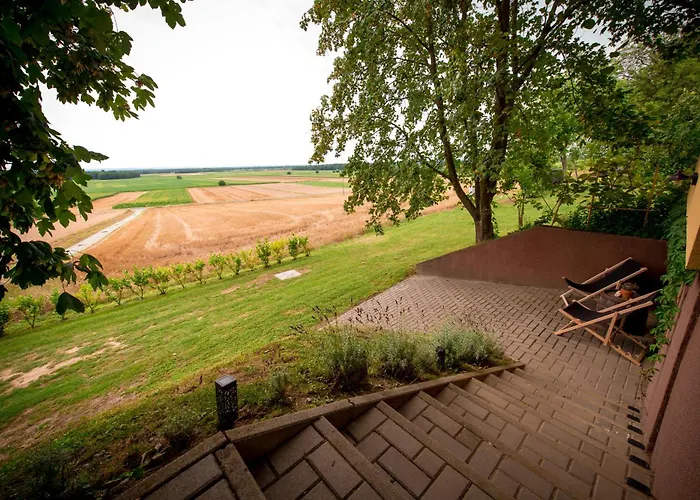 度假居 Pocitniska Hisa Car